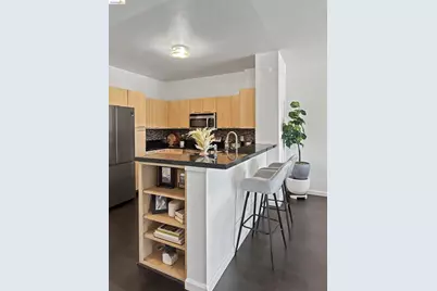 1 Lakeside Dr #411, Oakland, CA 94612 - Photo 8