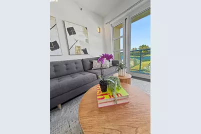 1 Lakeside Dr #411, Oakland, CA 94612 - Photo 16
