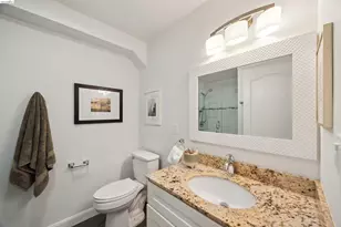 2420 Carmel St, Oakland, CA 94602 - Photo 42