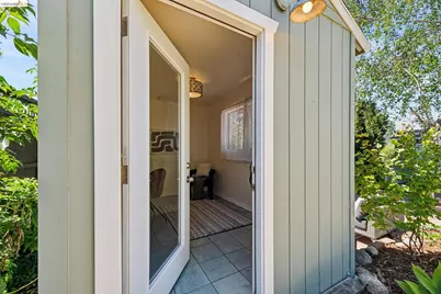5728 Yale Ave, Richmond, CA 94805 - Photo 46