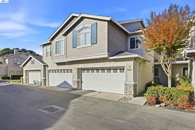 10856 Glengarry Lane, Dublin, CA 94568 - Photo 2