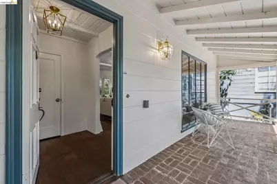 2380 Leimert Blvd, Oakland, CA 94602 - Photo 16