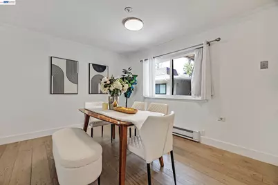 1070 Mercedes Ave #16, Los Altos, CA 94022 - Photo 12