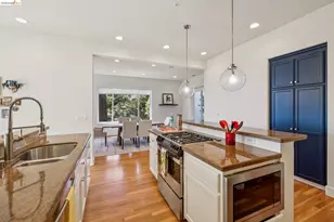 6153 Girvin Dr, Oakland, CA 94611 - Photo 16