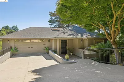 6153 Girvin Dr, Oakland, CA 94611 - Photo 4