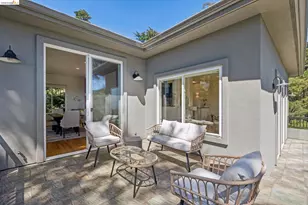 6153 Girvin Dr, Oakland, CA 94611 - Photo 24