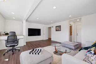6153 Girvin Dr, Oakland, CA 94611 - Photo 36
