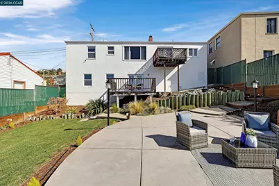 16057 Gramercy Dr, Castro Valley, CA 94578 - Photo 32