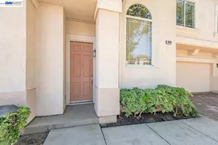 6849 Tiffany Common, Livermore, CA 94551 - Photo 4