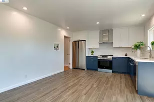 1017 Island Dr, Alameda, CA 94502 - Photo 4