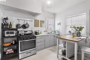 647 Beacon St, Oakland, CA 94610 - Photo 16