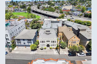 647 Beacon St, Oakland, CA 94610 - Photo 38