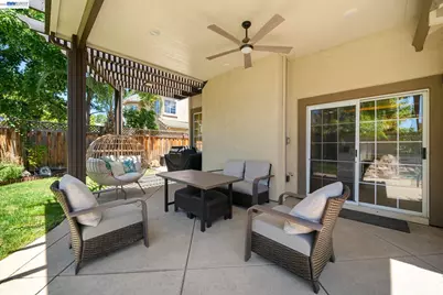 1274 Echo Summit St, Livermore, CA 94551 - Photo 38