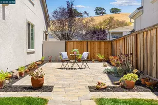 1047 Rolling Woods Way, Concord, CA 94521 - Photo 22