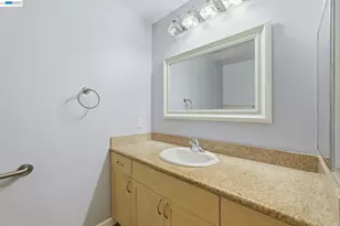 1550 Technology Dr, San Jose, CA 95110 - Photo 20