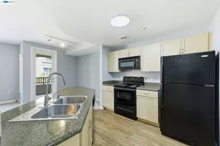 1550 Technology Dr, San Jose, CA 95110 - Photo 6
