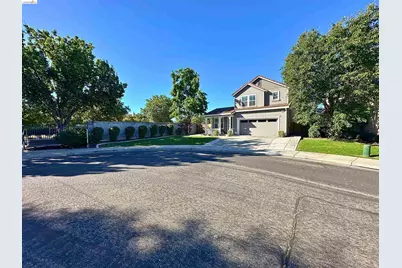 2610 Shofield Ct, Tracy, CA 95377 - Photo 4