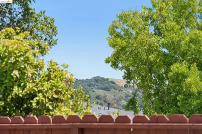 5531 Greenridge Rd, Castro Valley, CA 94552 - Photo 16