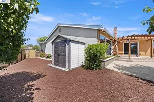 3207 Defoe Ct, Fremont, CA 94536 - Photo 12