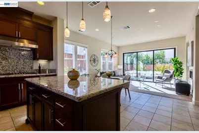 4456 Sunset View Dr, Dublin, CA 94568 - Photo 6