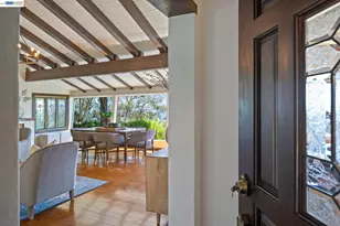 5725 Chelton Dr, Oakland, CA 94611 - Photo 4