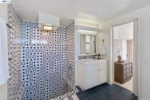5725 Chelton Dr, Oakland, CA 94611 - Photo 40