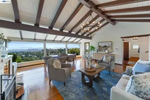 5725 Chelton Dr, Oakland, CA 94611 - Photo 8