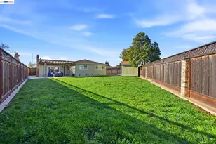 32301 Ruth Ct, Union City, CA 94587 - Photo 30