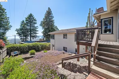 98 Fairlawn Dr, Berkeley, CA 94708 - Photo 72