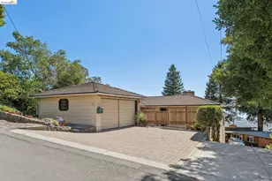 98 Fairlawn Dr, Berkeley, CA 94708 - Photo 14