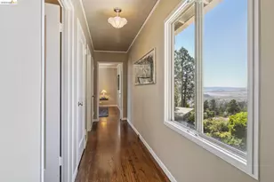 98 Fairlawn Dr, Berkeley, CA 94708 - Photo 42