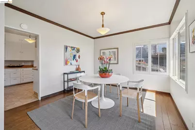 98 Fairlawn Dr, Berkeley, CA 94708 - Photo 18