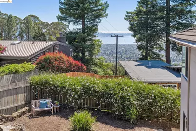 98 Fairlawn Dr, Berkeley, CA 94708 - Photo 36