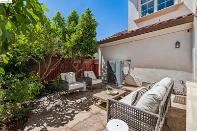 2331 Haile St, Alameda, CA 94501 - Photo 60