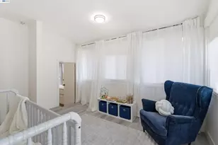 2049 Rutherford St, Oakland, CA 94601 - Photo 22