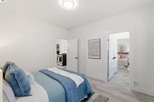 2049 Rutherford St, Oakland, CA 94601 - Photo 18