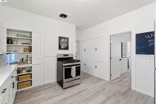 2049 Rutherford St, Oakland, CA 94601 - Photo 14