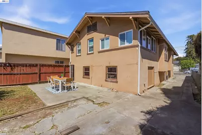 2049 Rutherford St, Oakland, CA 94601 - Photo 34