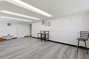 2049 Rutherford St, Oakland, CA 94601 - Photo 28