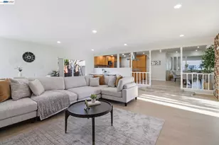 8023 Holanda Ln, Dublin, CA 94568 - Photo 6