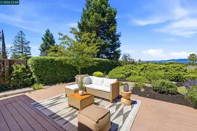 723 Navaronne Way, Concord, CA 94518 - Photo 34
