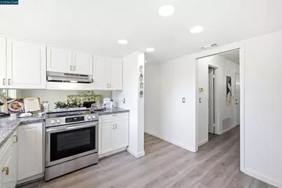 730 Stratford Avenue, Dixon, CA 95620 - Photo 10