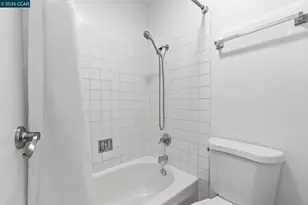 1069 Mohr Ln, Concord, CA 94518 - Photo 16