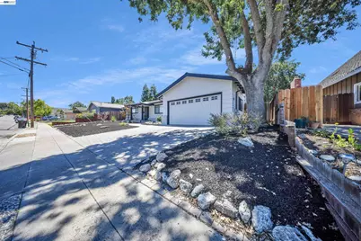 781 Angela St, Pleasanton, CA 94566 - Photo 2
