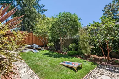 1917 Tiffin Rd, Oakland, CA 94602 - Photo 46
