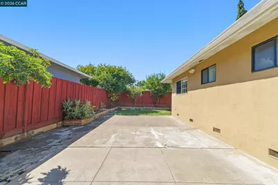 31561 Hugh Way, Hayward, CA 94544 - Photo 24