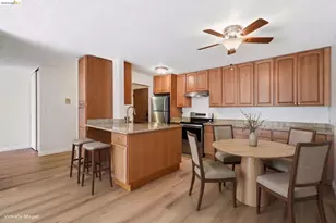 955 Shorepoint Ct, Alameda, CA 94501 - Photo 10