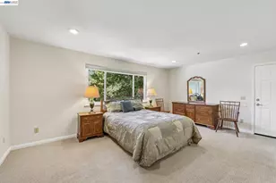 26 Oak Rd, Orinda, CA 94563 - Photo 30