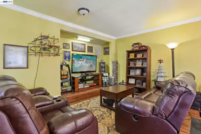 580 15th St, San Jose, CA 95112 - Photo 36