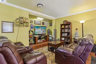 580 15th St, San Jose, CA 95112 - Photo 36